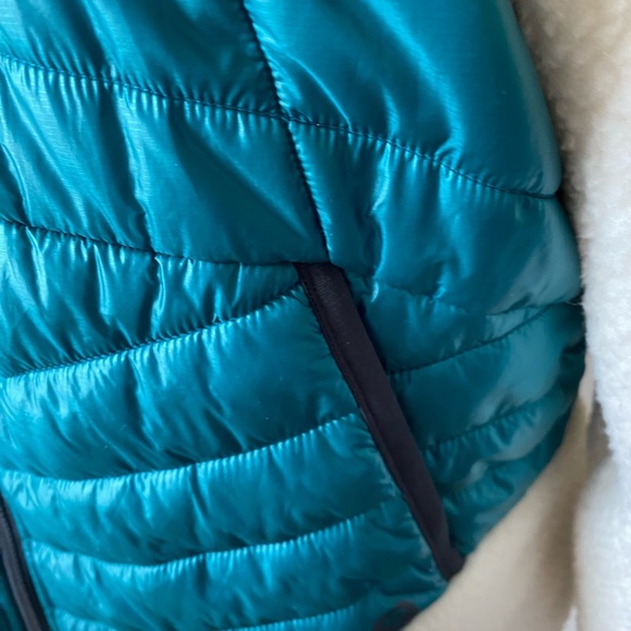 Mountain Hardware Altius Hybrid Hoody Jacket - Picture 9 of 11